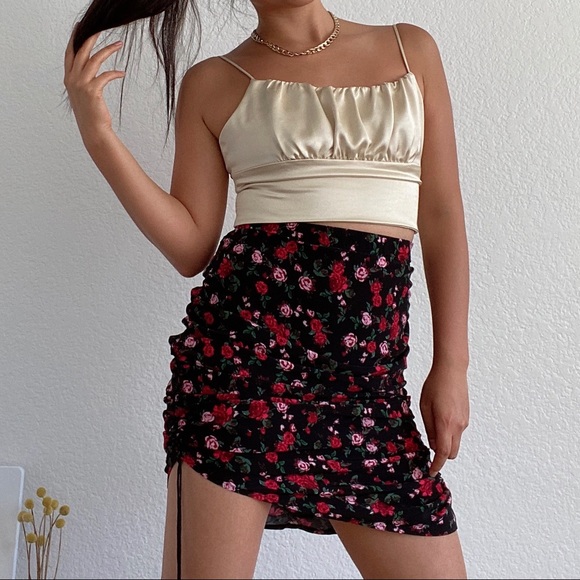 For love and lemons Delilah drawstring skirt - Picture 3 of 12